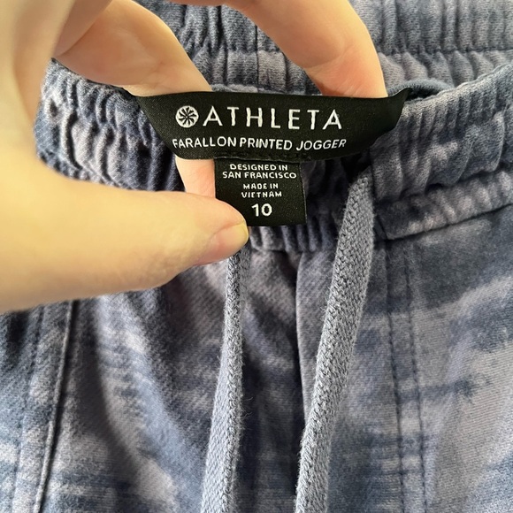 Athleta Farrallon Printed Purple Blue Jogger Size 10 - Picture 5 of 8